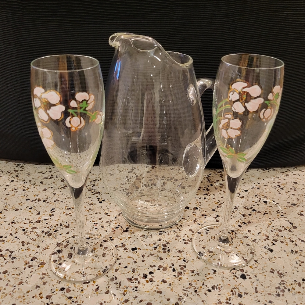 Moet Flutes With Glass Pitcher